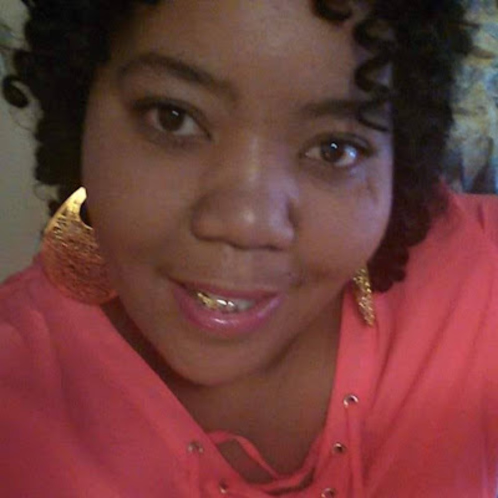 Meet your Posher, Camille